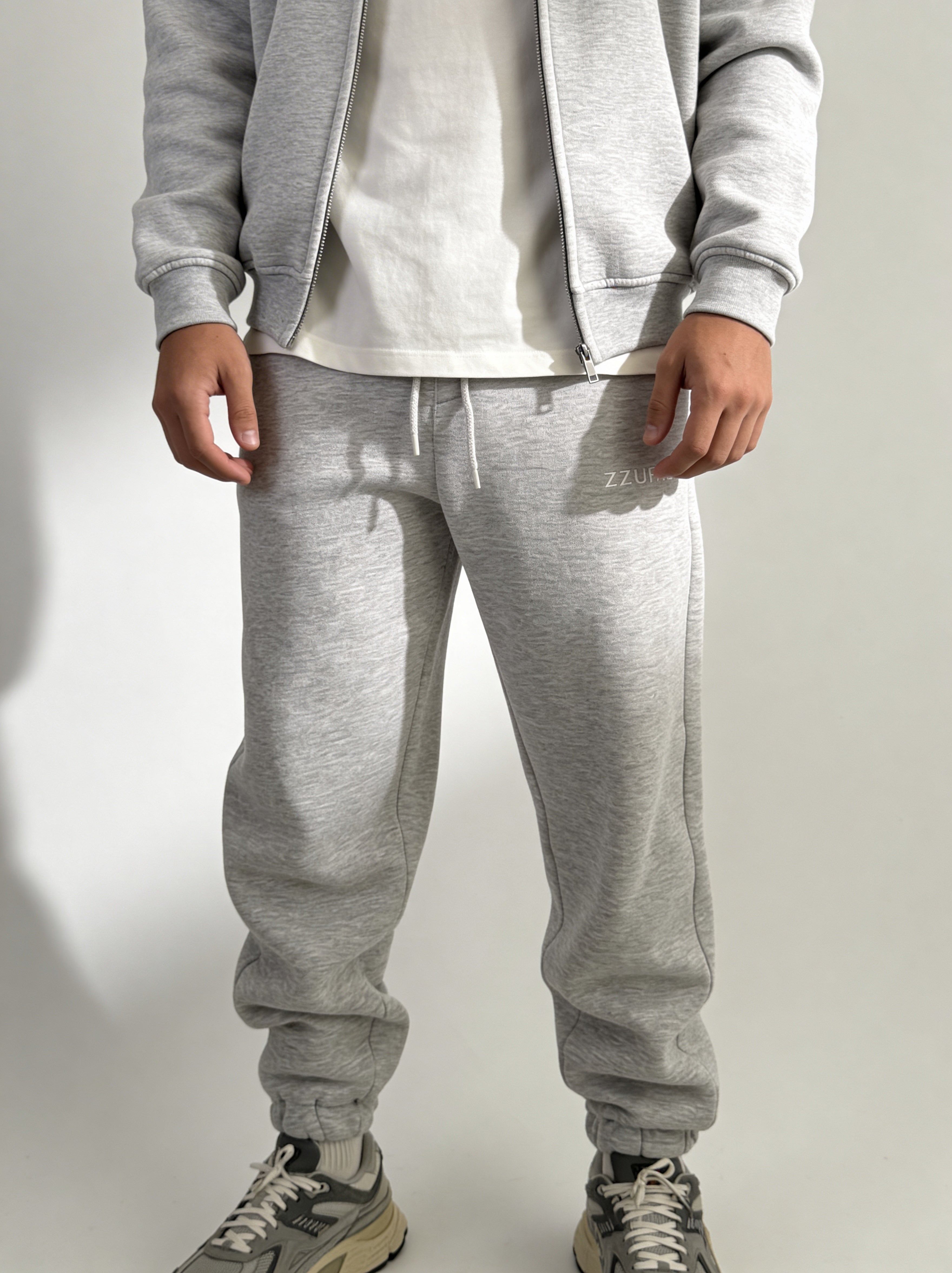ZZUFAL - CORE JOGGER SWETPANT GRAY - ZP002