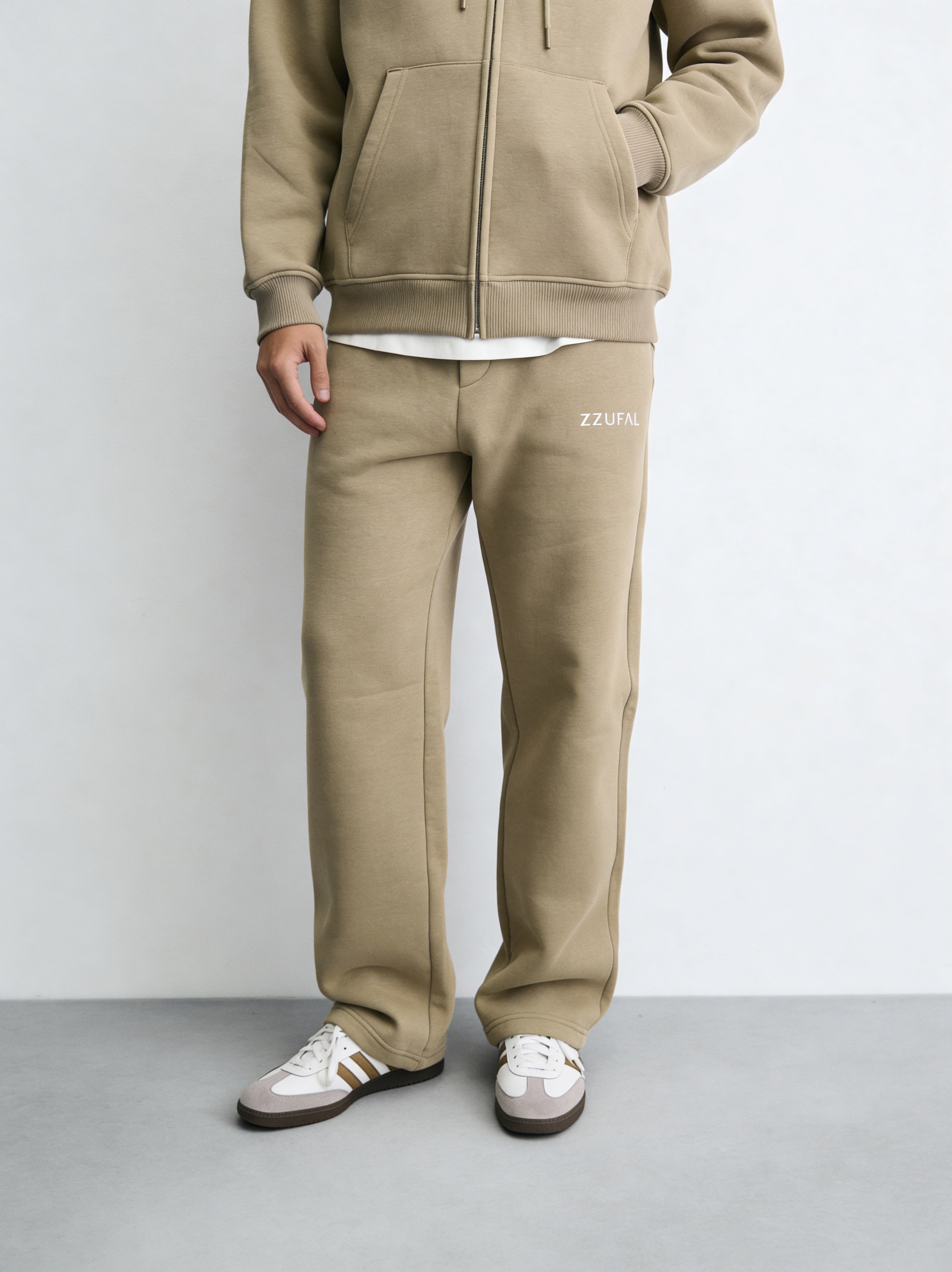 ZZUFAL - CORE BAGGY SWEATPANT BEJ - ZP003
