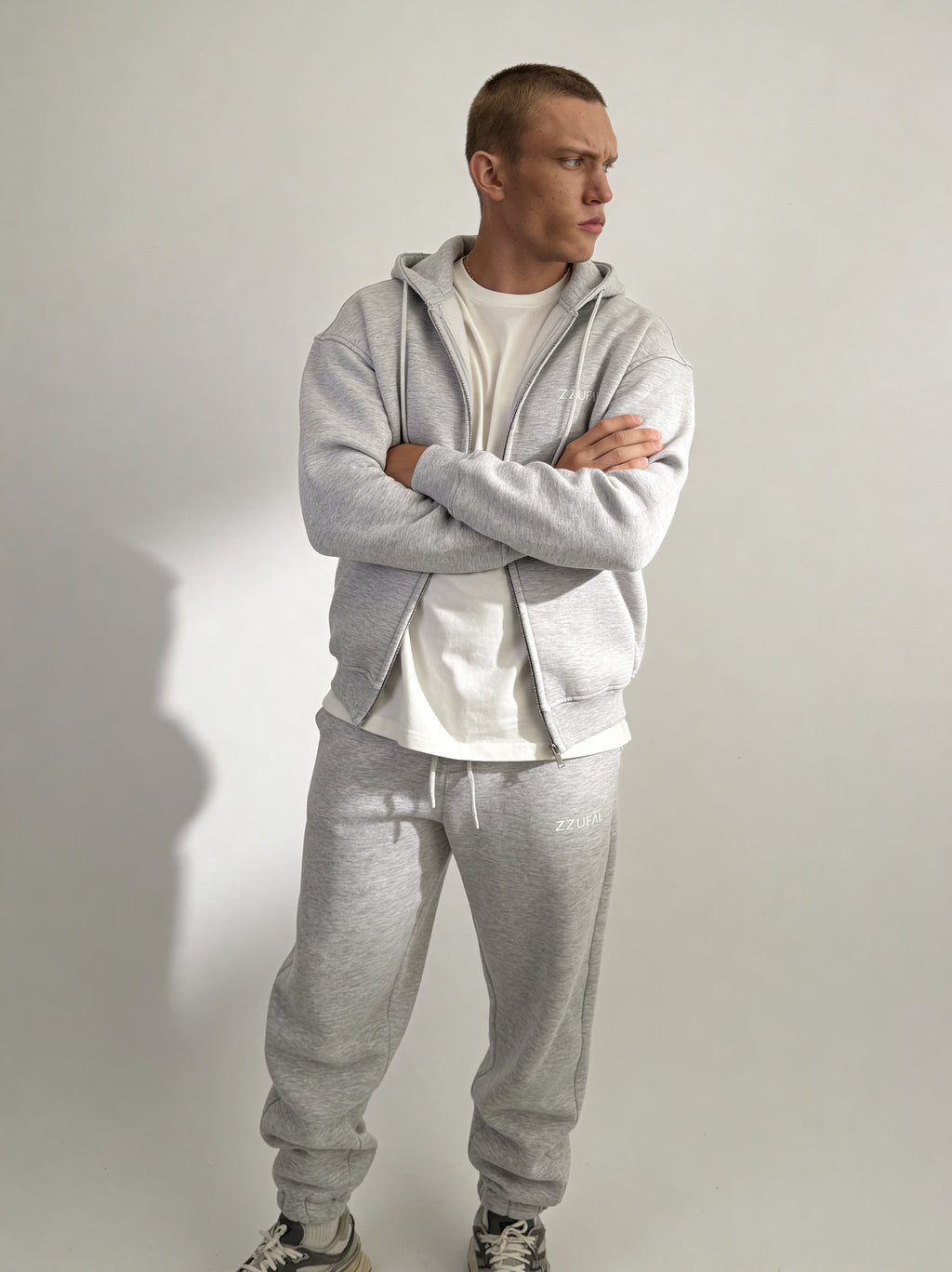 ZZUFAL - CORE ZIP GRAY HOODIE - ZH002
