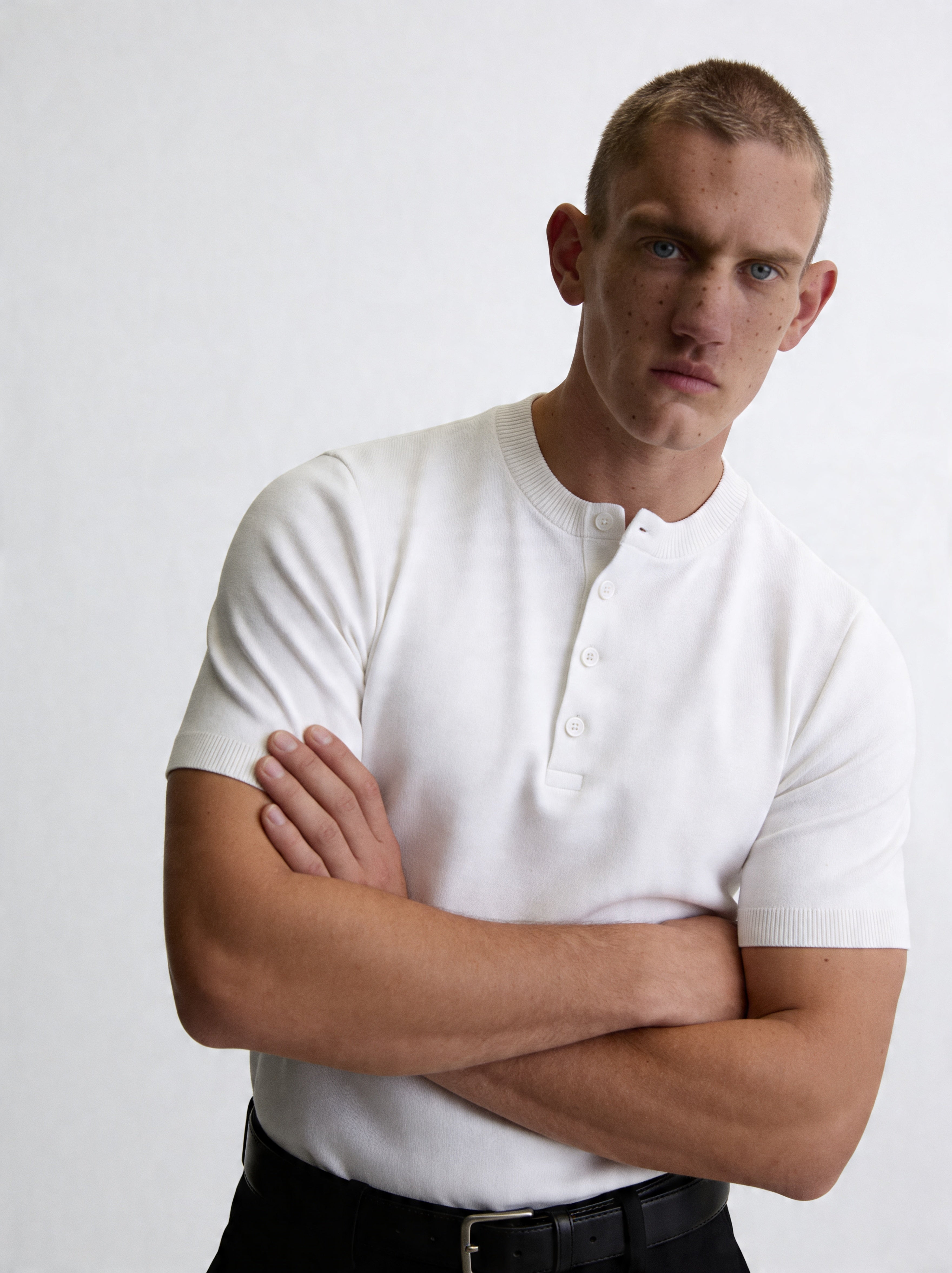 ZZUFAL - PURE SHORT HENLEY WHİTE T-SHIRT - ZT007